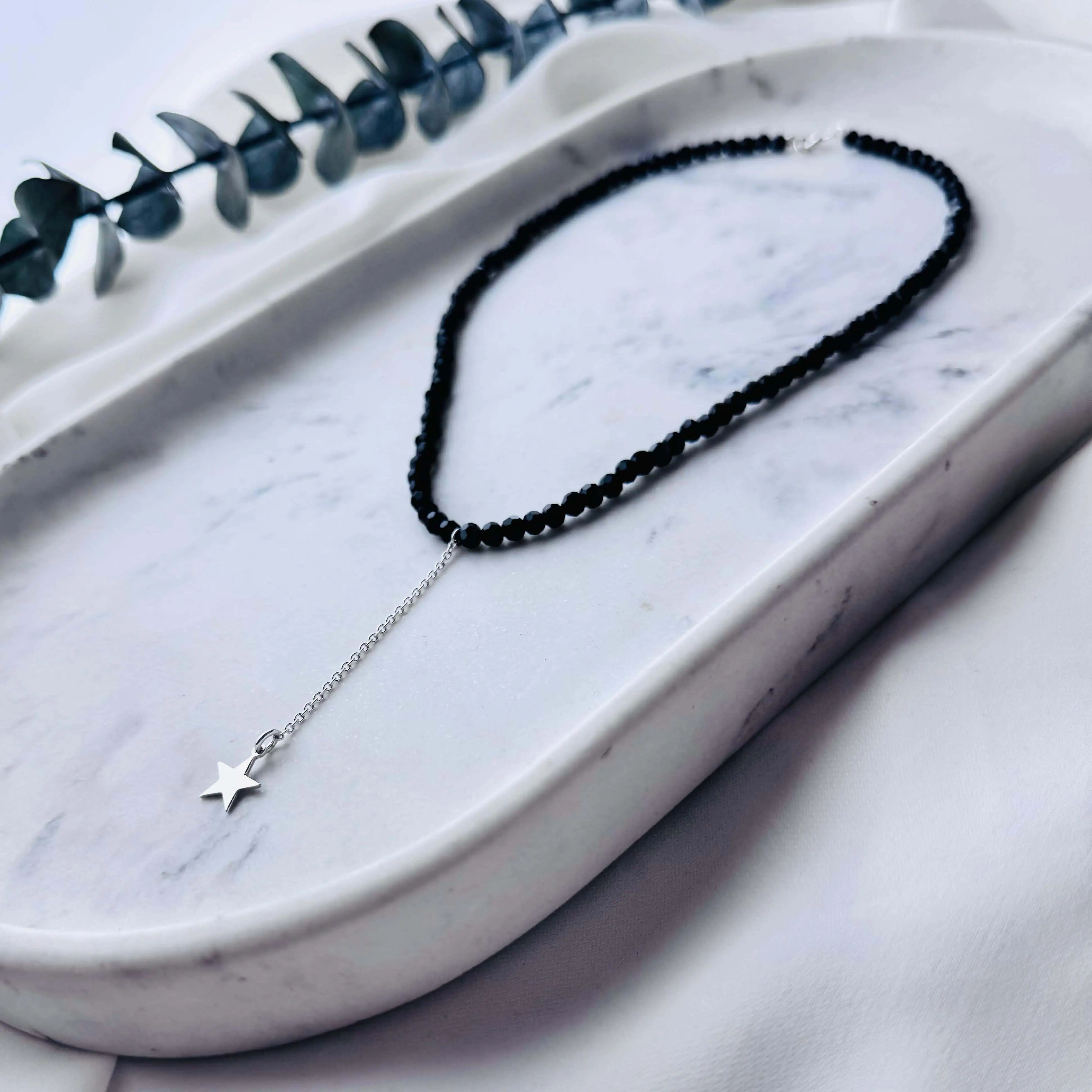 „Sub-Cerul-Instelat-–-Colier-Handmade-cu-Sticla-si-Argint-1.