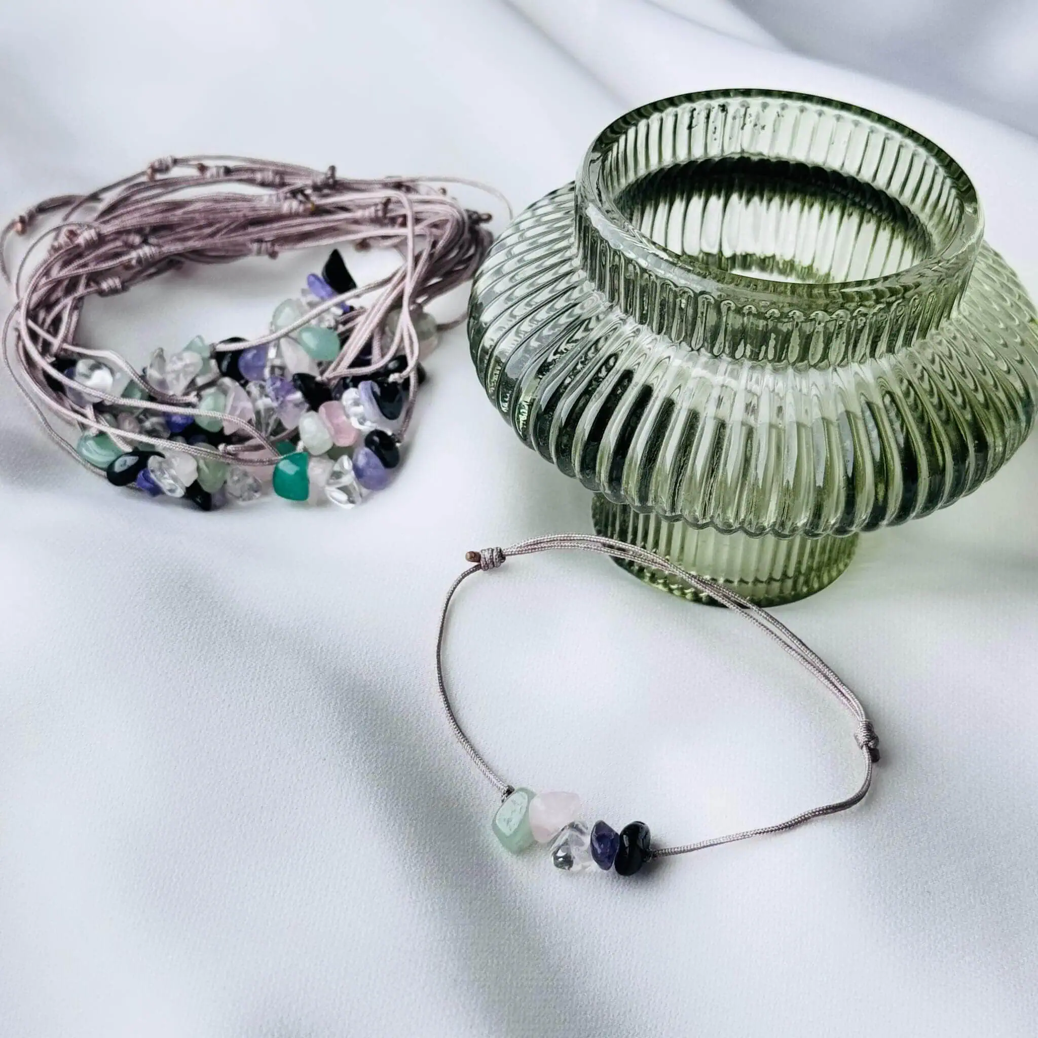 Bratara-Zodia-Taur-–-Snur-Reglabil-cu-Pietre-Semipretioase-1