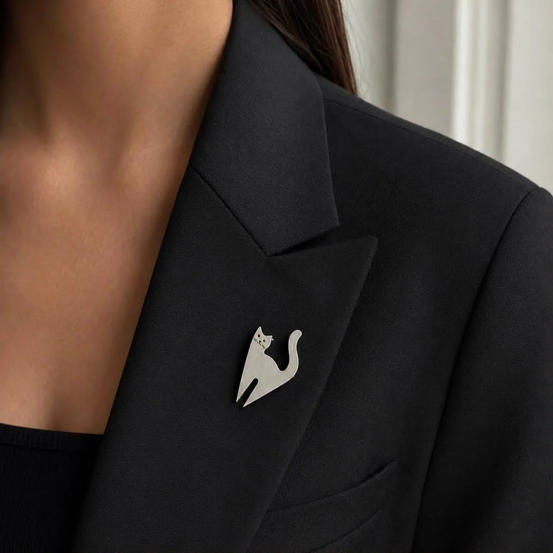 Pin-Pisica-1.
